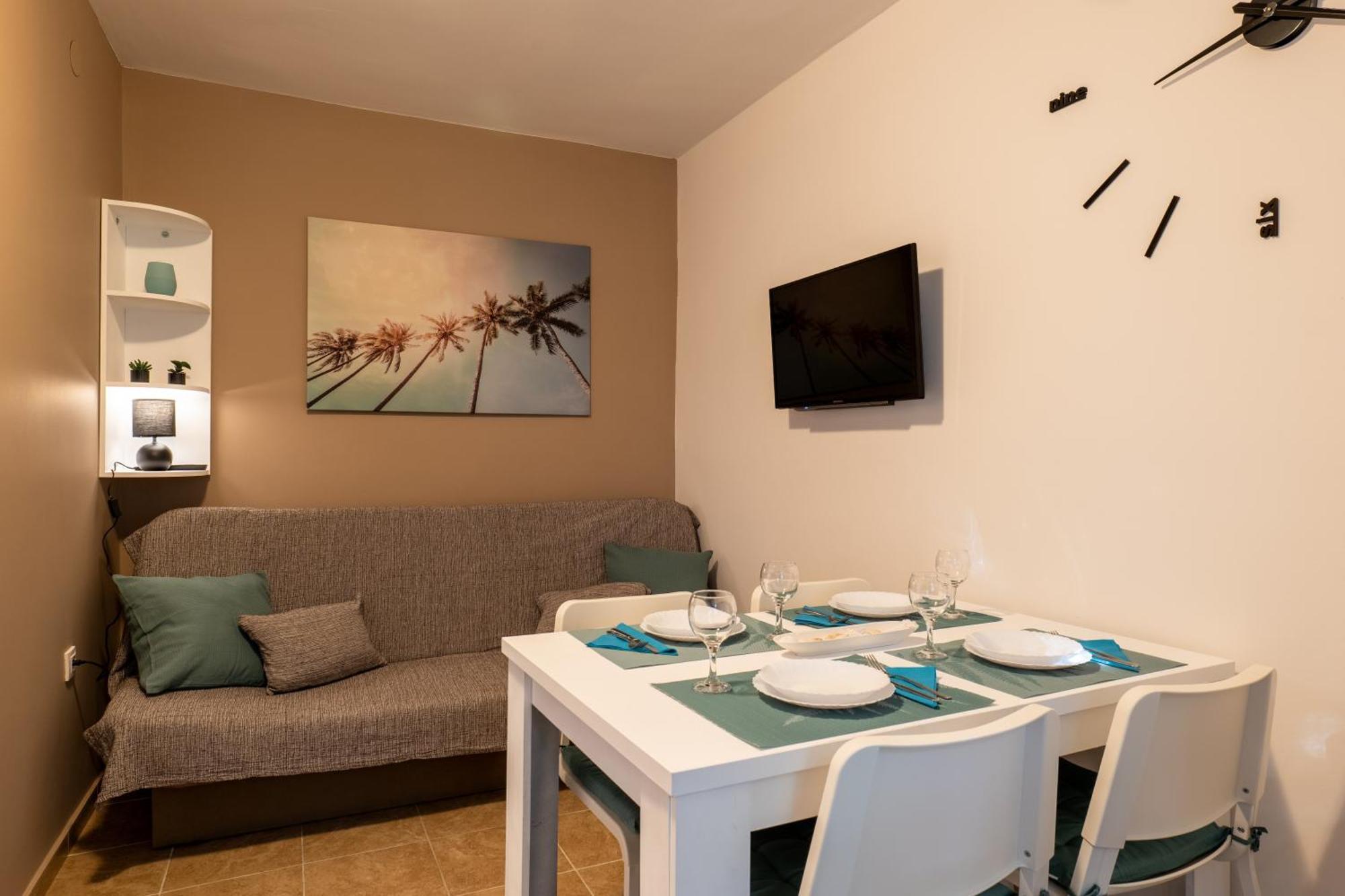 Apartment Wish - Two Bedrooms With 2 Ac Renewed Đảo Pag Ngoại thất bức ảnh
